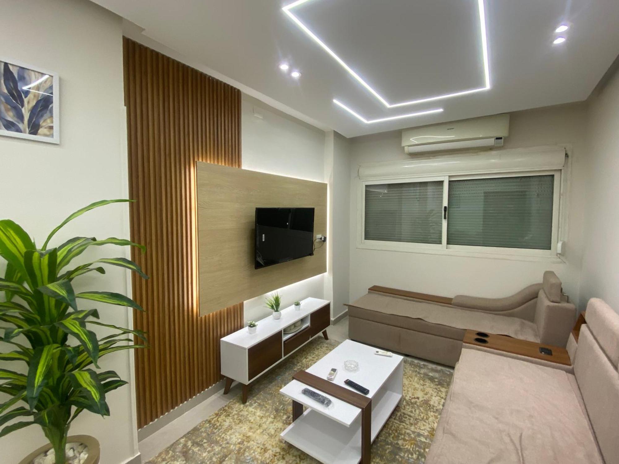 شقه فندقيه لك بالكامل في ارقي موقع بالمهندسين غرفتين Apartment
